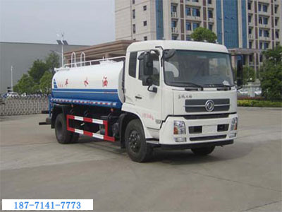 14噸東風天錦灑水車