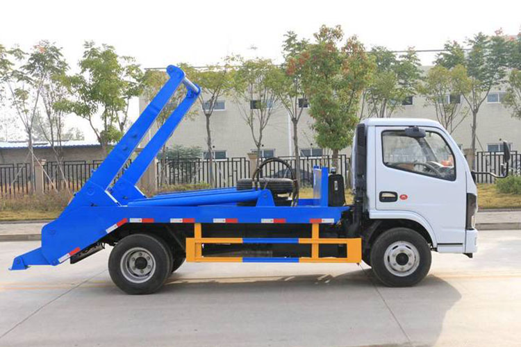 東風小福瑞卡擺臂式垃圾車廠家直銷品質售后有保證