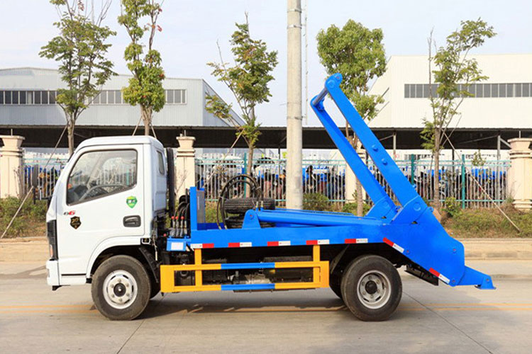 東風小福瑞卡擺臂式垃圾車廠家直銷品質售后有保證